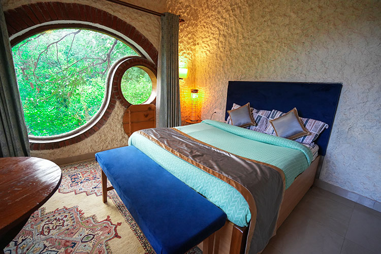 Two In A Den