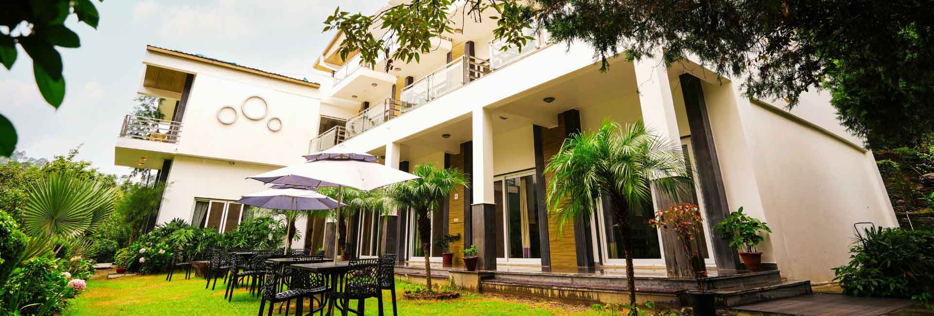 Chirping-Hills-Resort-Banner