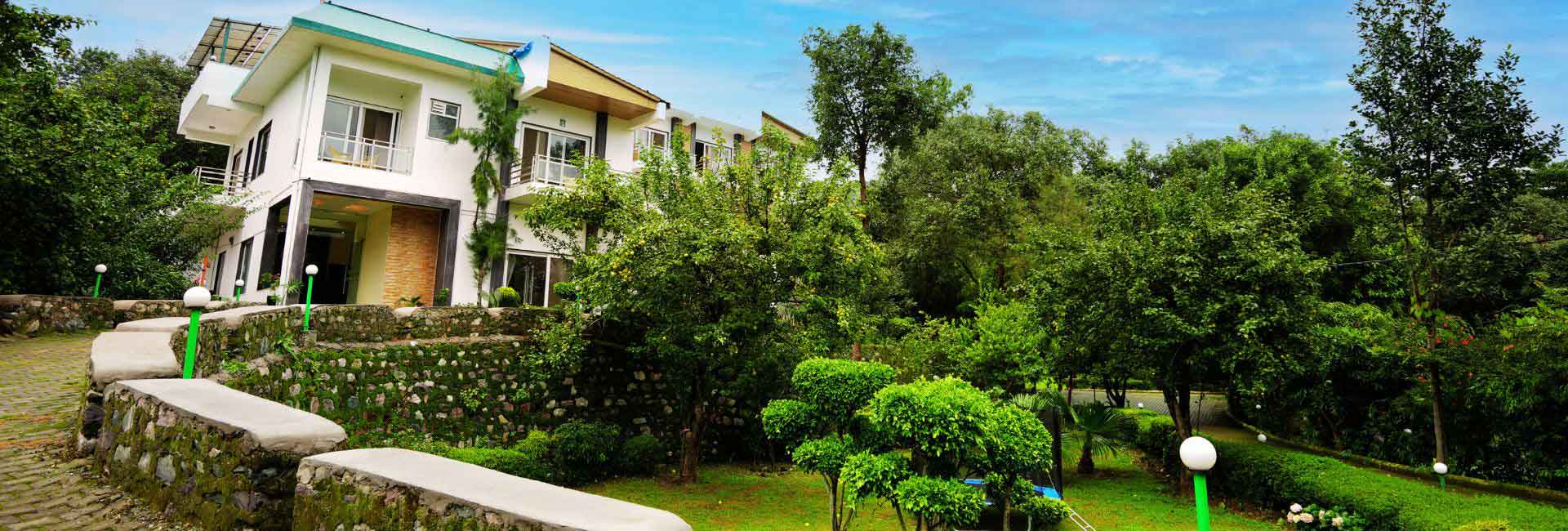 Chirping-Hills-Resort-Banner