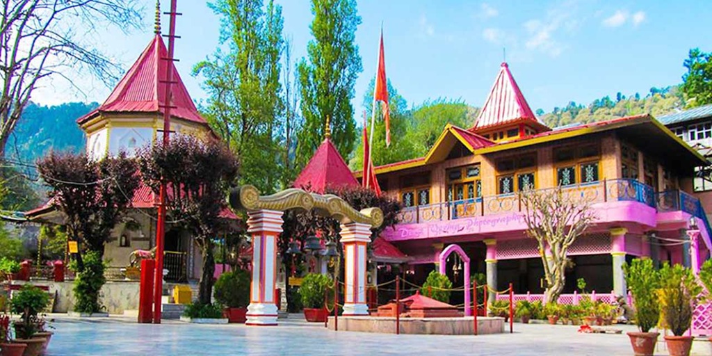 Naina Devi Templ, Nainital
