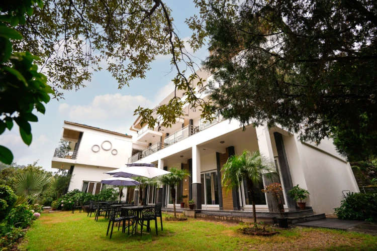 Chirping Hills Resort